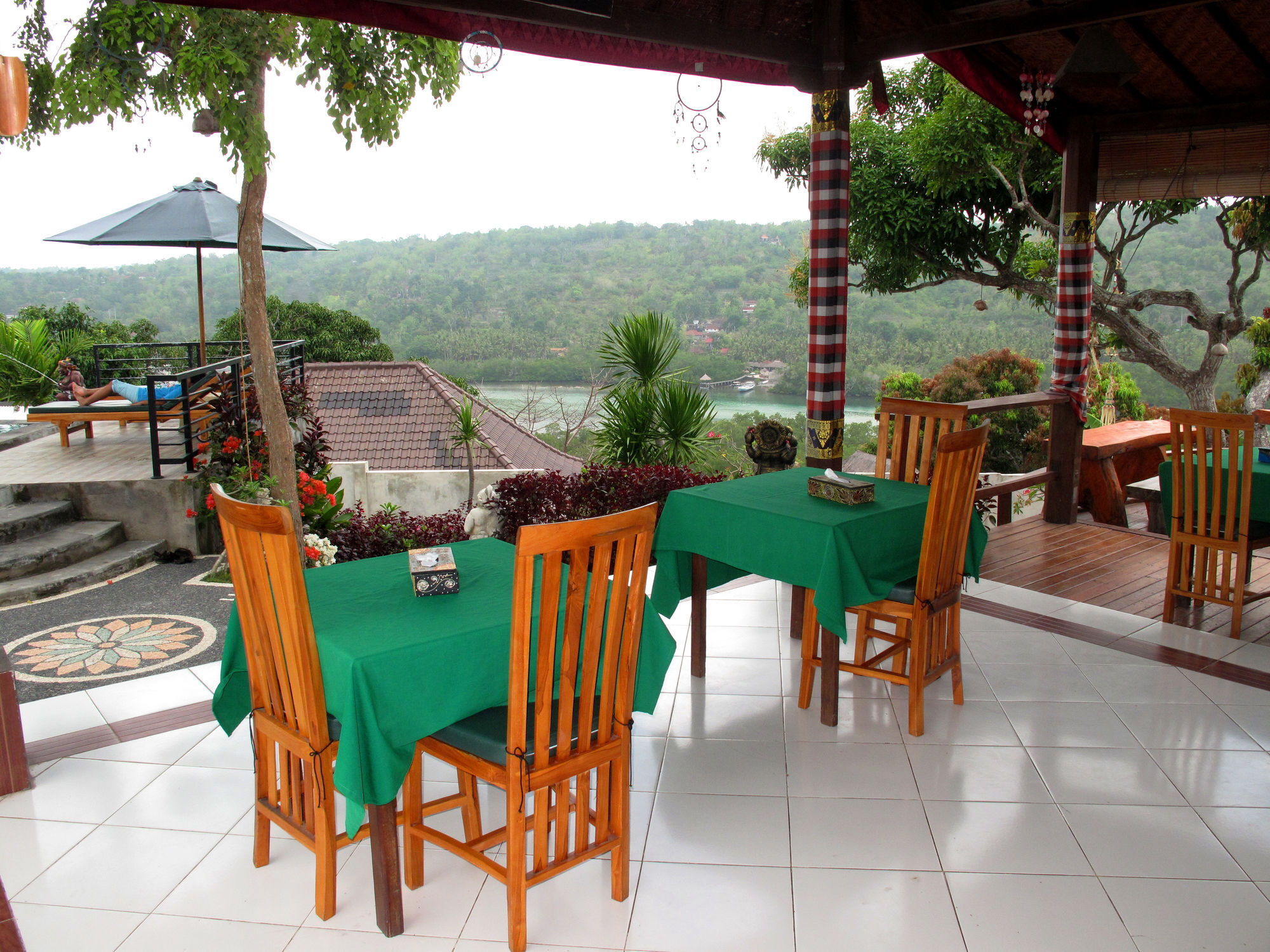 Dmas Huts Lembongan Hotel Exterior foto