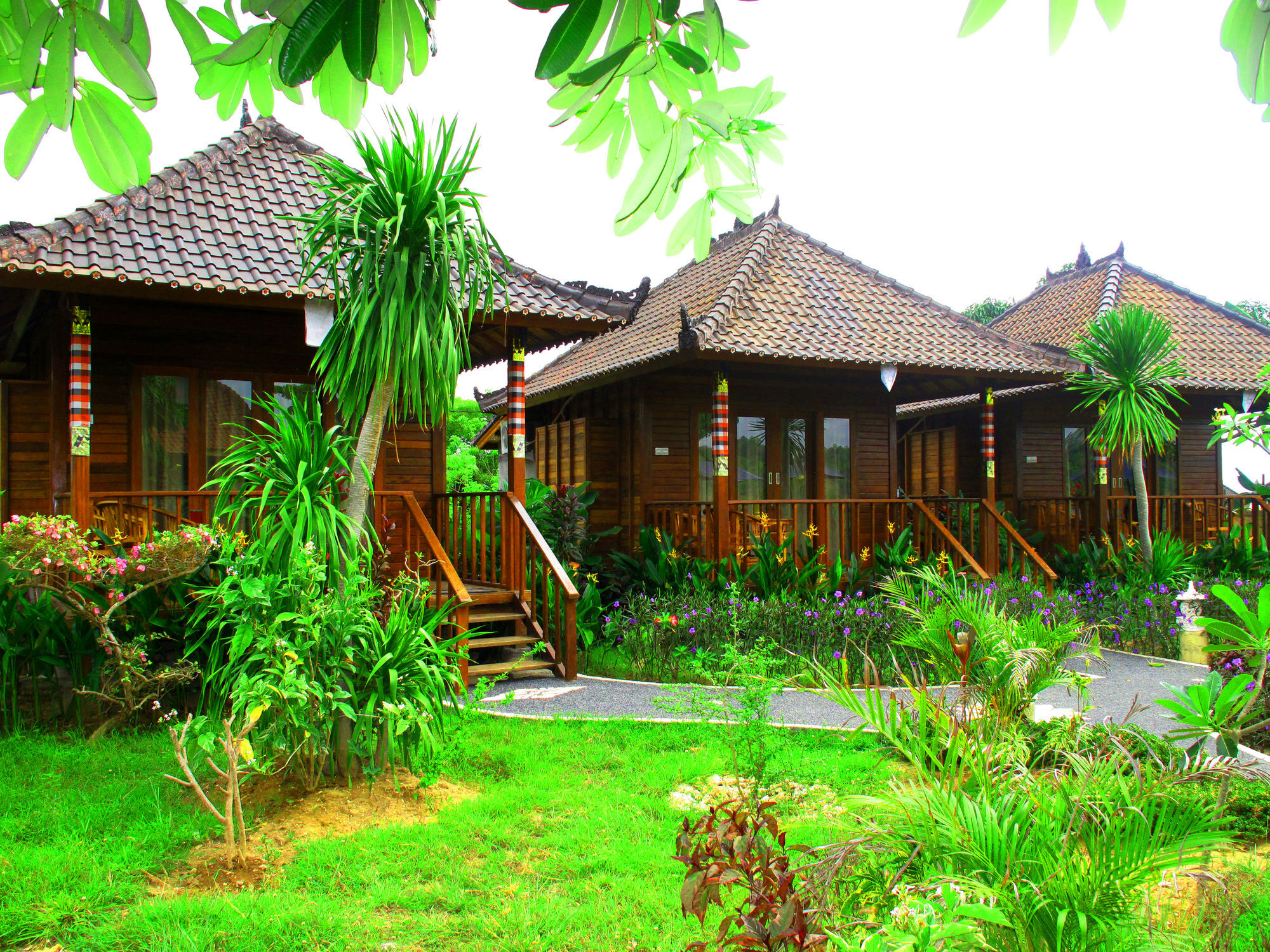 Dmas Huts Lembongan Hotel Exterior foto