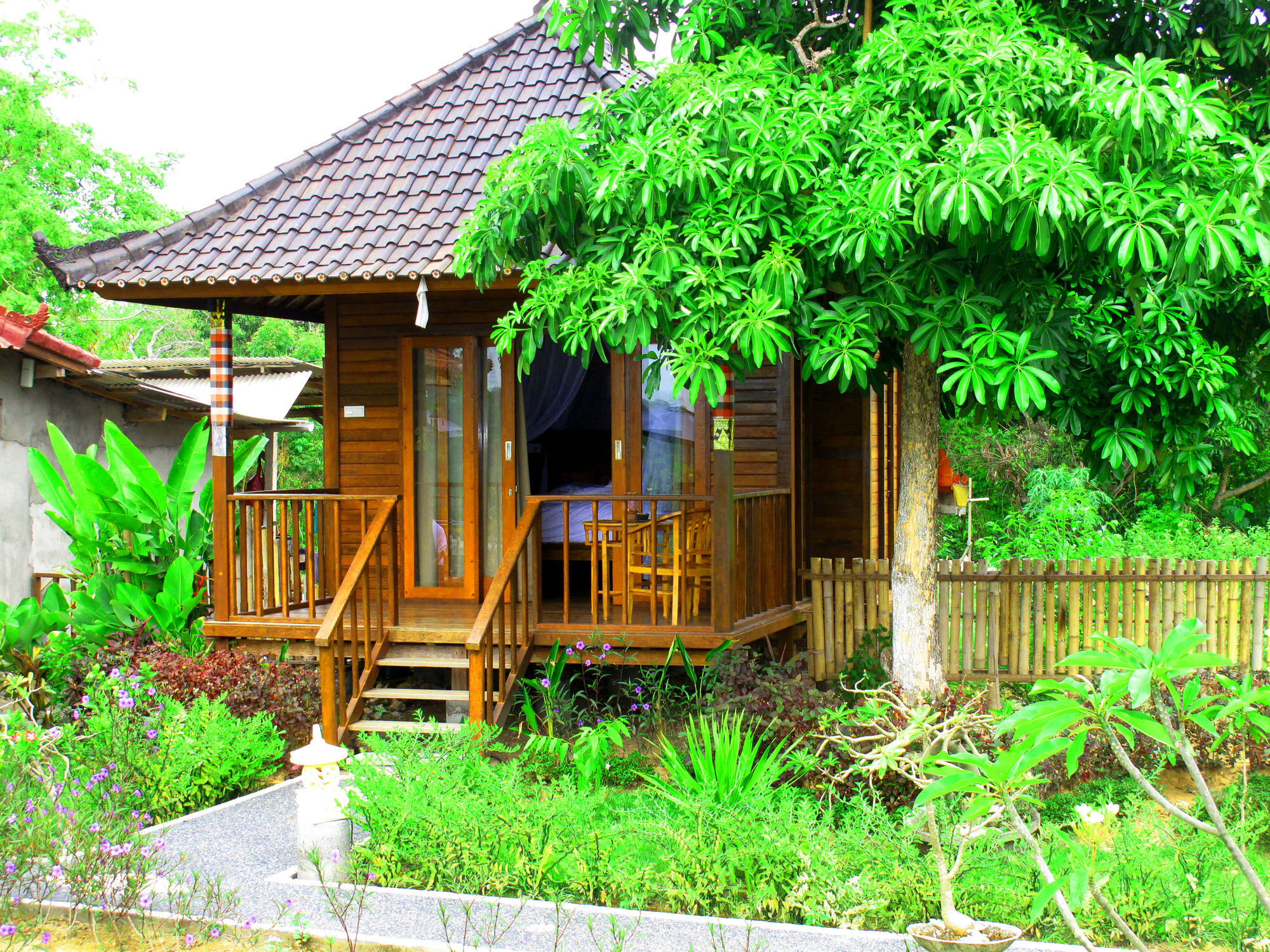 Dmas Huts Lembongan Hotel Exterior foto