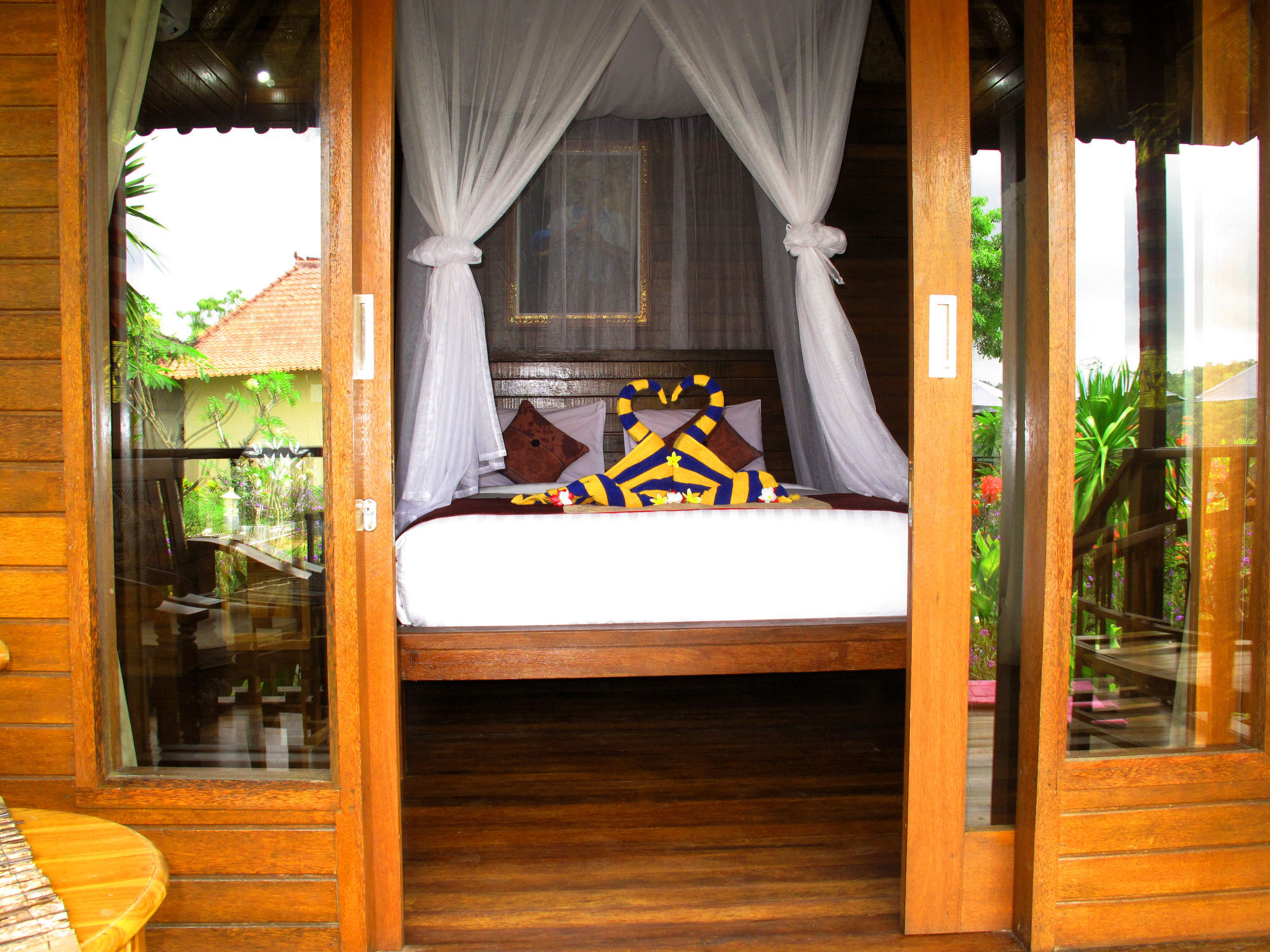 Dmas Huts Lembongan Hotel Exterior foto